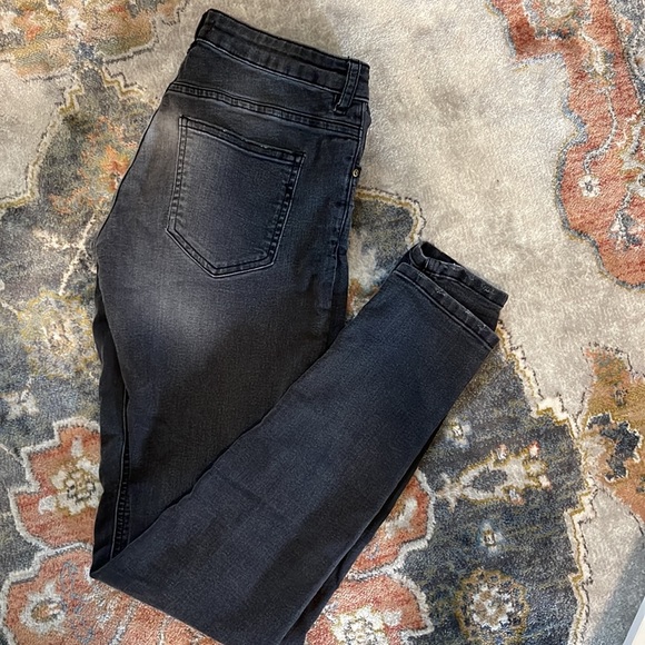 H&M jeans - Picture 3 of 5